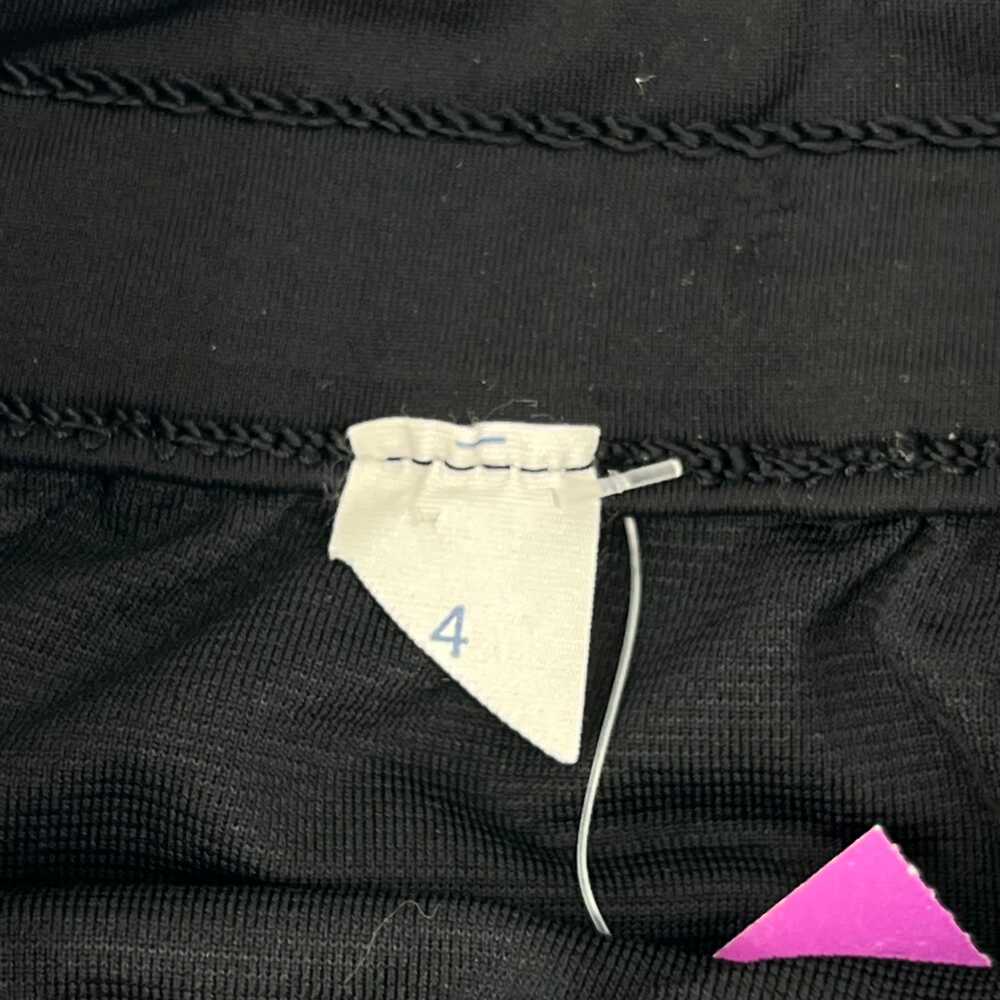 Lululemon Grey/White Patterned Tracker Short V4 |… - image 3